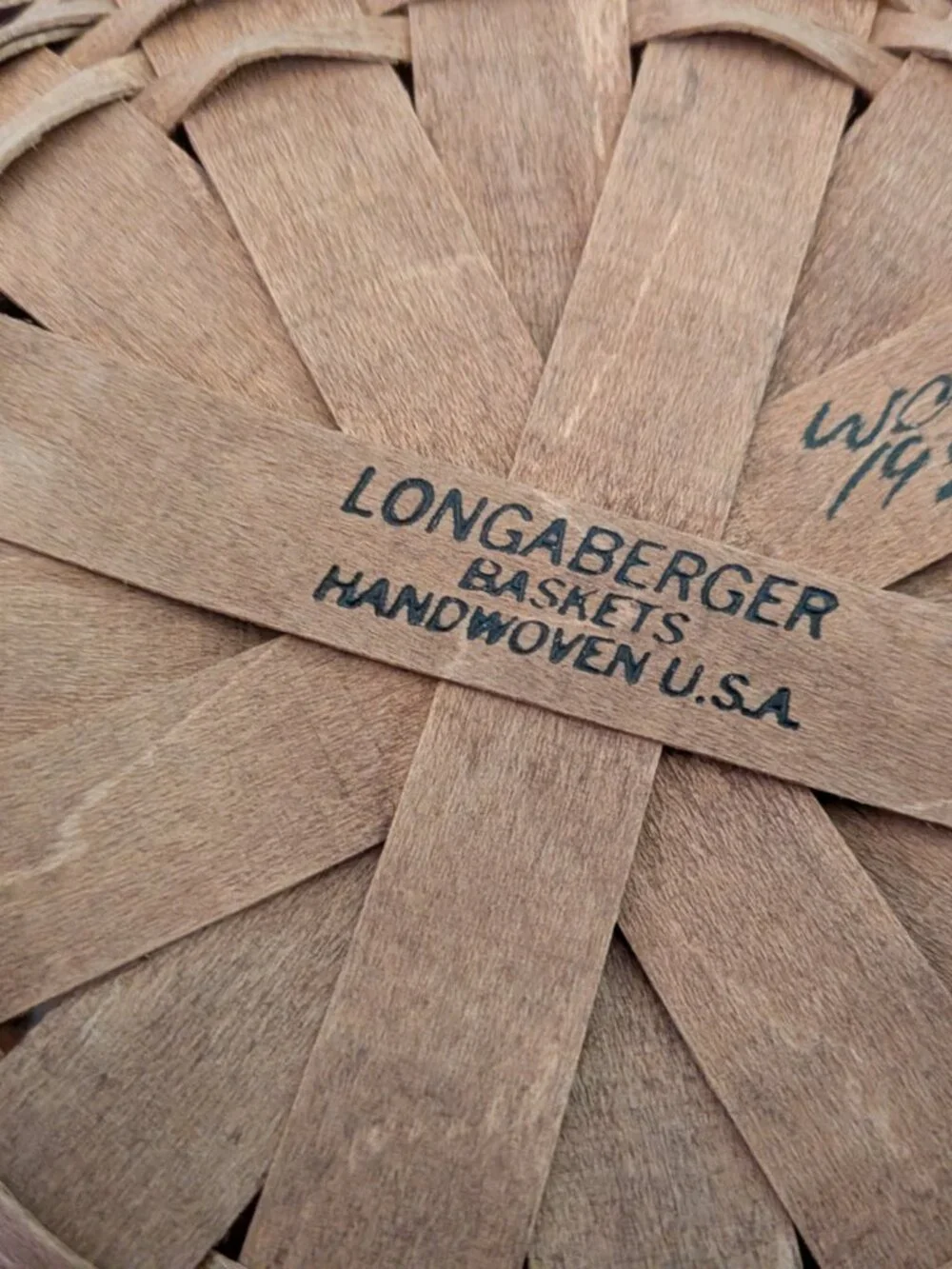 1988 Longaberger Button Basket w/2 Leather Handles 7